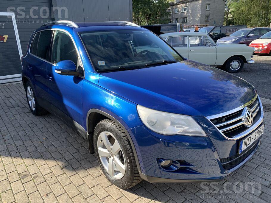 Volkswagen Latvijā ekspluatēta 4gadi, ir vizuāli defektiņi.
