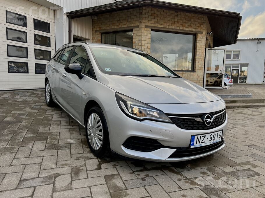 Pārdodam Opel Astra Sports Tourer.
Super Ekonomisks 1.5 Dīzeļa dzinējs. 77