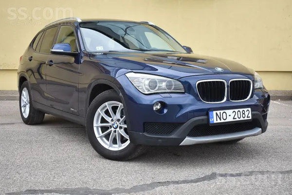 BMW BMW X1 (2013.g) Zila met. 