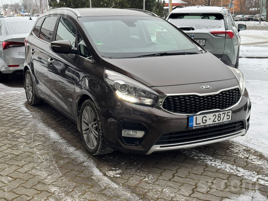 KIA 7 vietas Kia Carens 1.7 Dīzelis