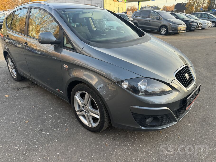 Ievests Seat Altea XL 4x4 2.0d, Copa pa Latviju nav braukts. 103 KW, 140zs.