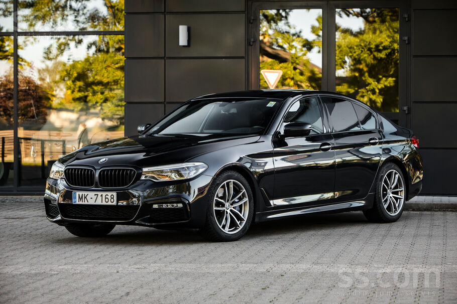 BMW BMW 530 M-Pakotnē ar ļoti bagātīgu komplektāciju.