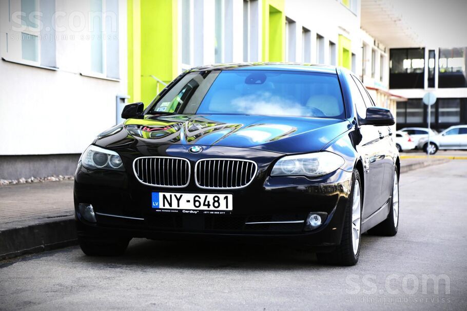 BMW 530d F10 Individual X-Drive, Head up, koka stūre, 