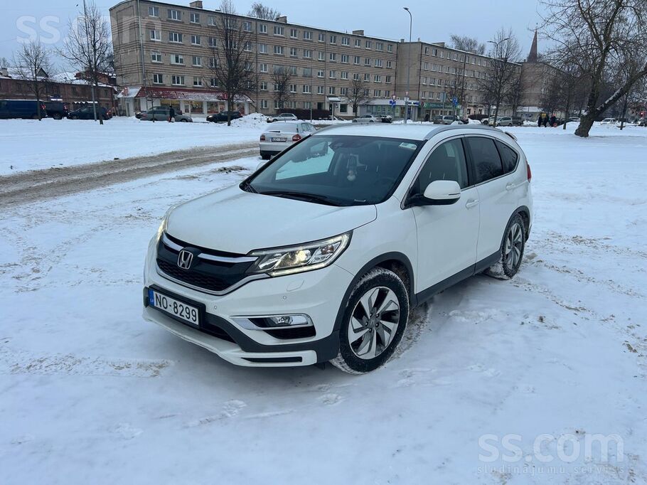 Pārdodu Honda Cr-V Facelift. TA uz 2 gadiem. Auto ieguldījumus neprasa – sēd