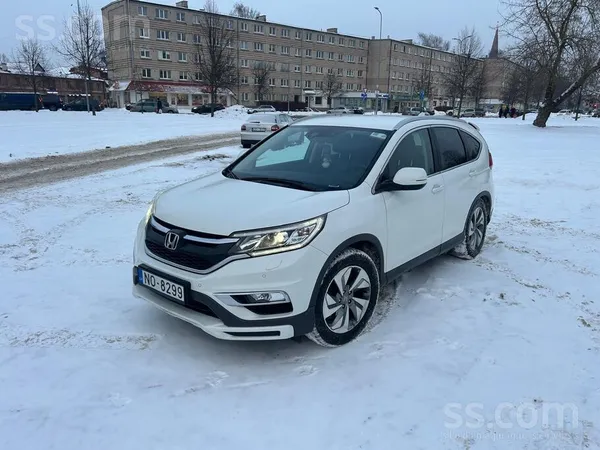 Pārdodu Honda Cr-V Facelift. TA uz 2 gadiem. Auto ieguldījumus neprasa – sēd