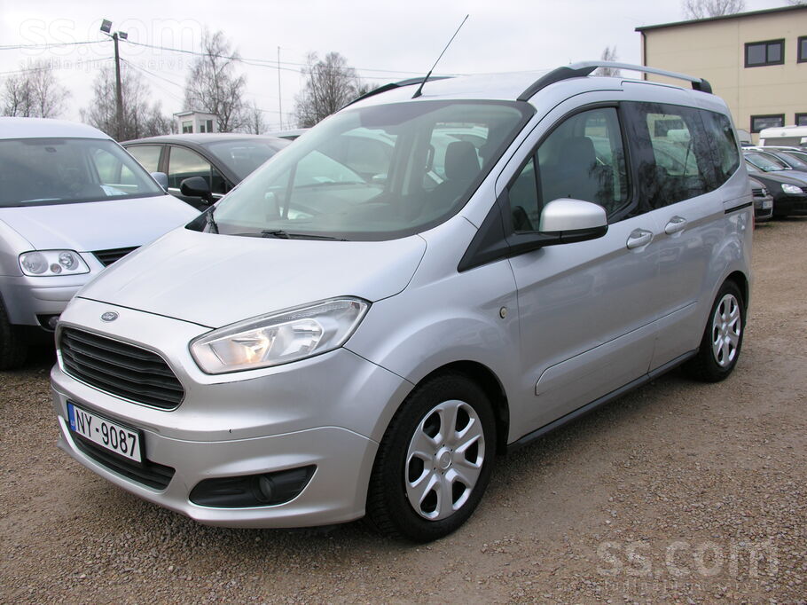 1.6tdci 70kw. Tourneo courier Automašīna tikko ievesta, labā tehniskā un viz