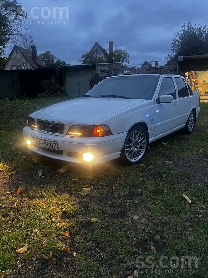 Продаю Volvo S70 2.5tdi 180Hp. В одних руках 15 лет , пригнанная с Германии