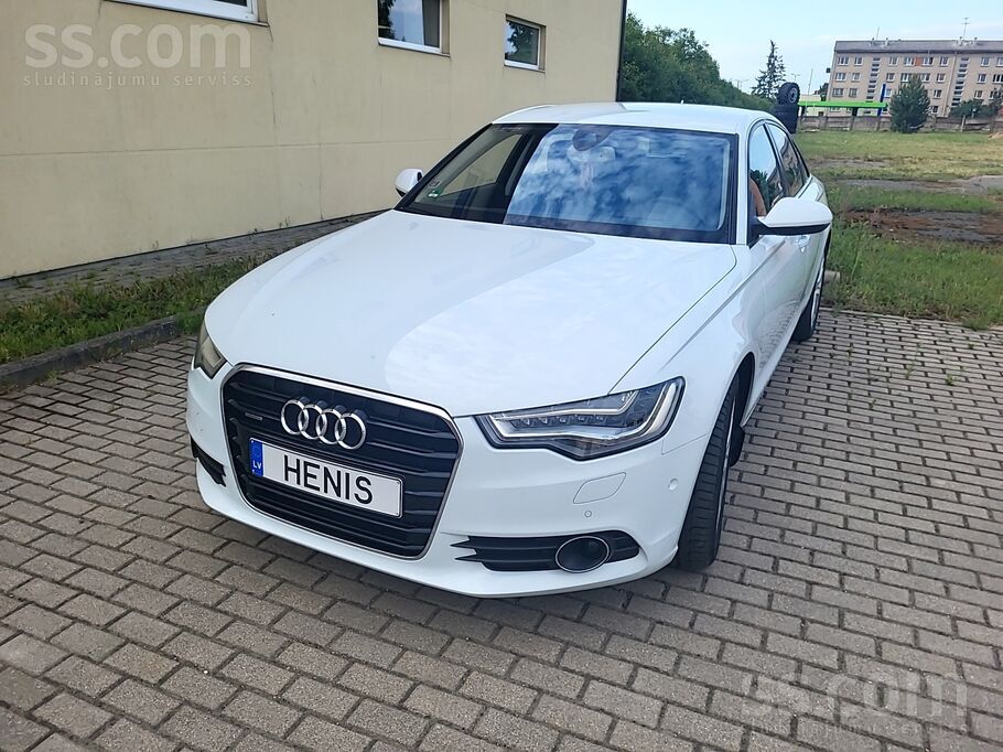 Audi Ideālā tehniskajā un vizuālajā stāvoklī. 320 z/s, 