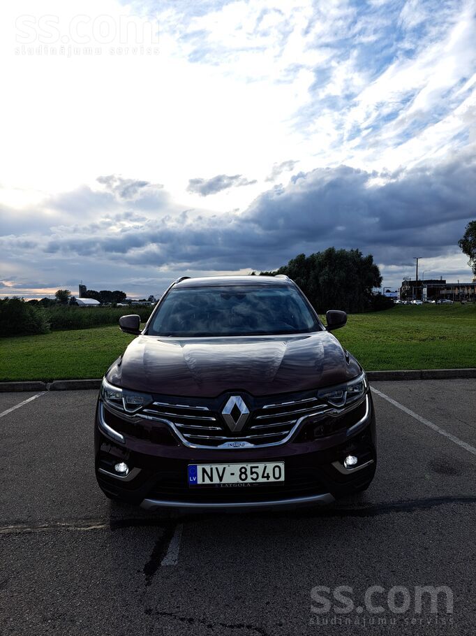 Renault Koleos Initiale Paris komplektācija ar 4x4 piedziņu.
2.0 dīzelis 1