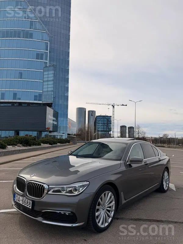 BMW 730d xdrive, 2017 gads, ideālā tehniskā un vizuālā stāvoklī. Ļoti labā k