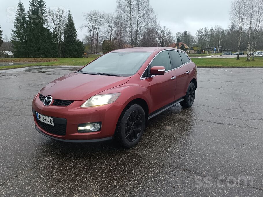 Pārdodu Mazda Cx7. Auto labā stāvoklī, r18 ziemas riepas ar radzēm, ādas sal