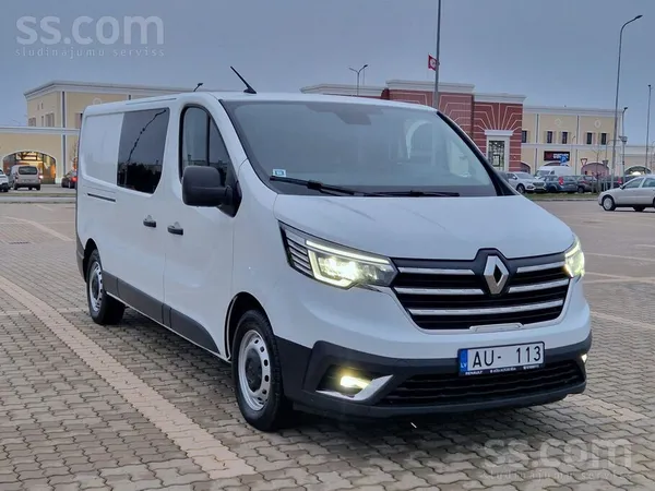 Renault Trafic 6 vietas, garā bāze, 2.0 dīzelis automāts. 