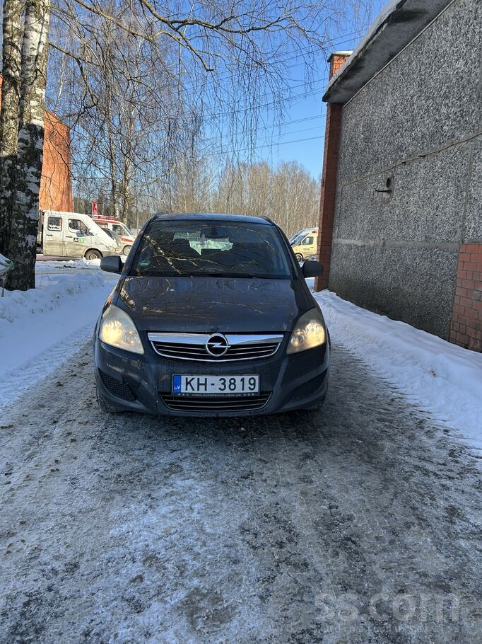 Opel Pārdodu. Tehniski labā stāvoklī.