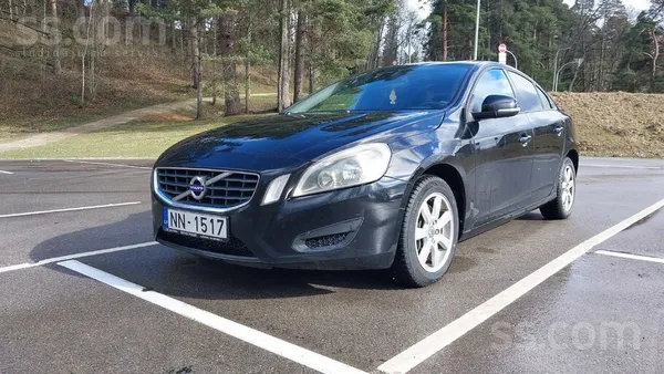 Volvo Pārdod Volvo S60.2010.Gada. 2.4D5 dizelis(151kw). 
