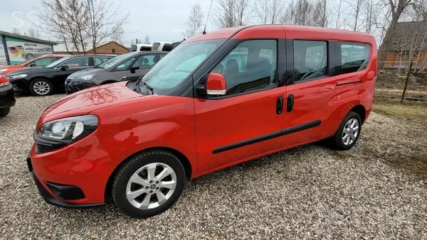 Fiat Fiat Doblo Maxi 1.6cdti 88kw 120hp 5 vietas