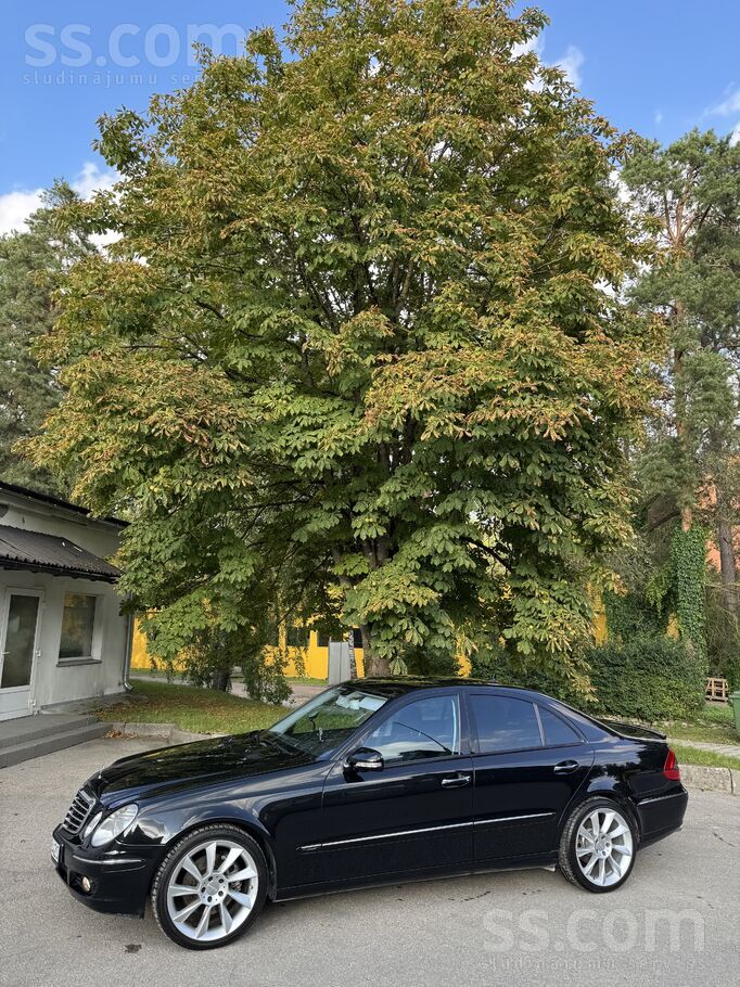 320 Cdi 4Matic facelift teicamā stāvoklī

Oriģināls un pierādāms nobraukum