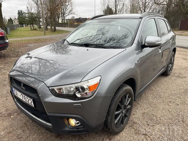 Mitsubishi 1.8 dīzelis 110kw. Pirmreizējā reģistrācija 22.10.
