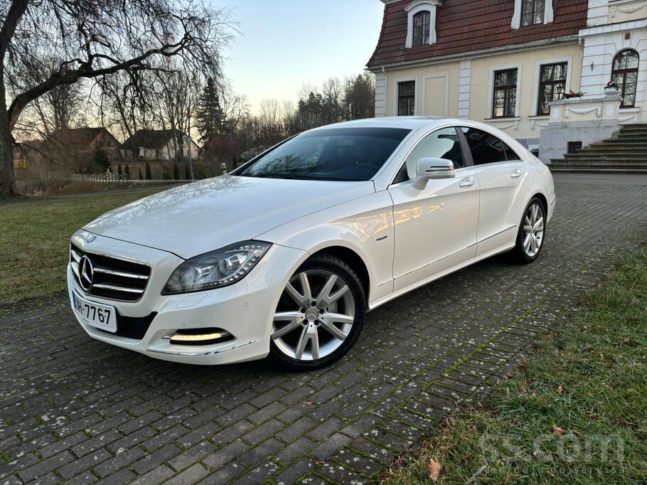Продаю Mercedes-benz cls350 cdi 195 kw. надежный мотор. родной пробег. Авто
