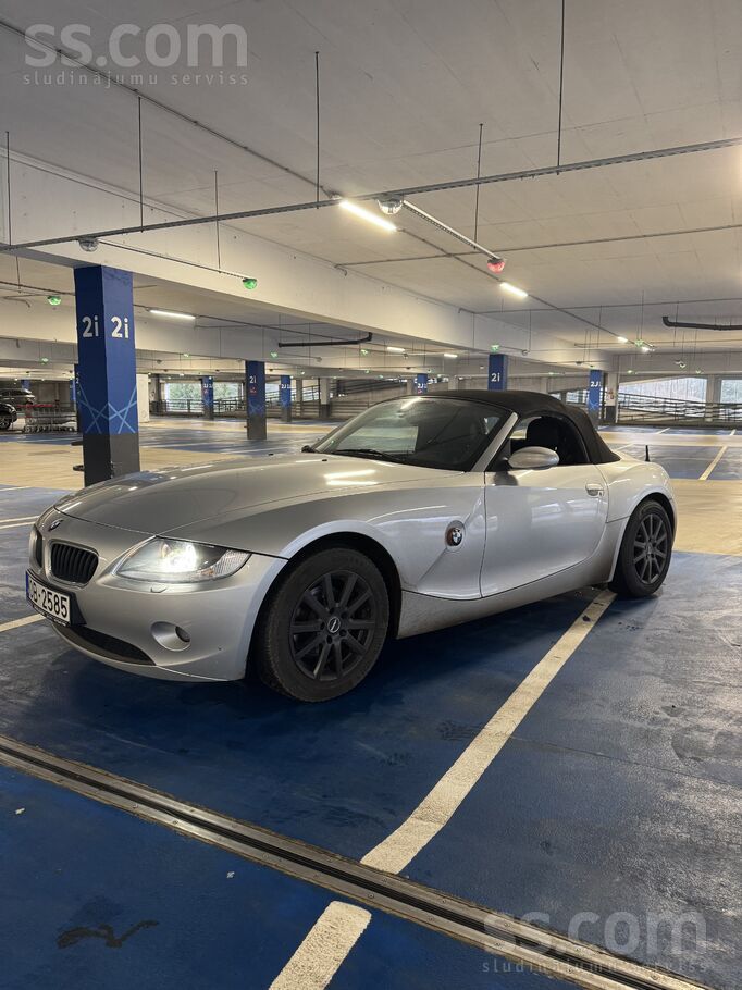 Pardodu BMW Z4 kabriolets
 2.2 benzīna dzinējs, 170 Zs – ideāls balansa sta