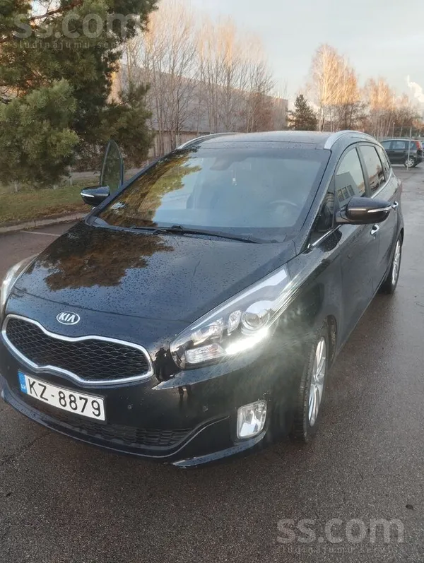 KIA Продам хороший семейный автомобиль, масло и расход