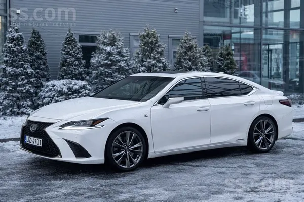 Lexus Lexus Es300H, Premium komplektācija.