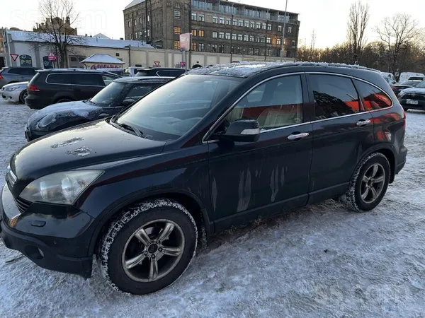 Honda Pārdodu labi koptu un uzticamu Honda Cr-V ar autom
