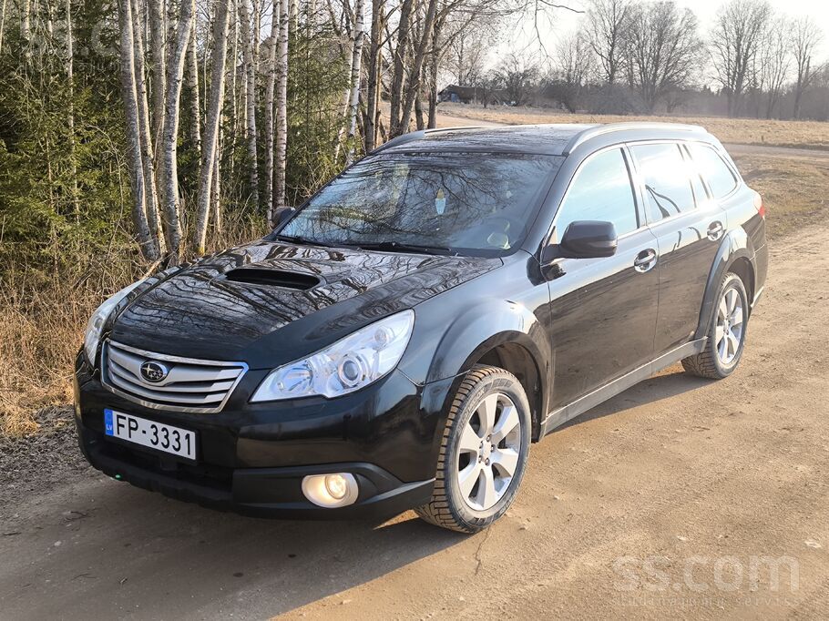 Pārdod labā tehniskā un vizuālā kārtībā Subaru Legacy Outback, 2.0 dīzelis,