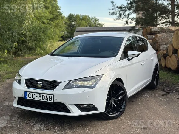 Seat Авто в идеальном состоянии с оригинальным пробегом