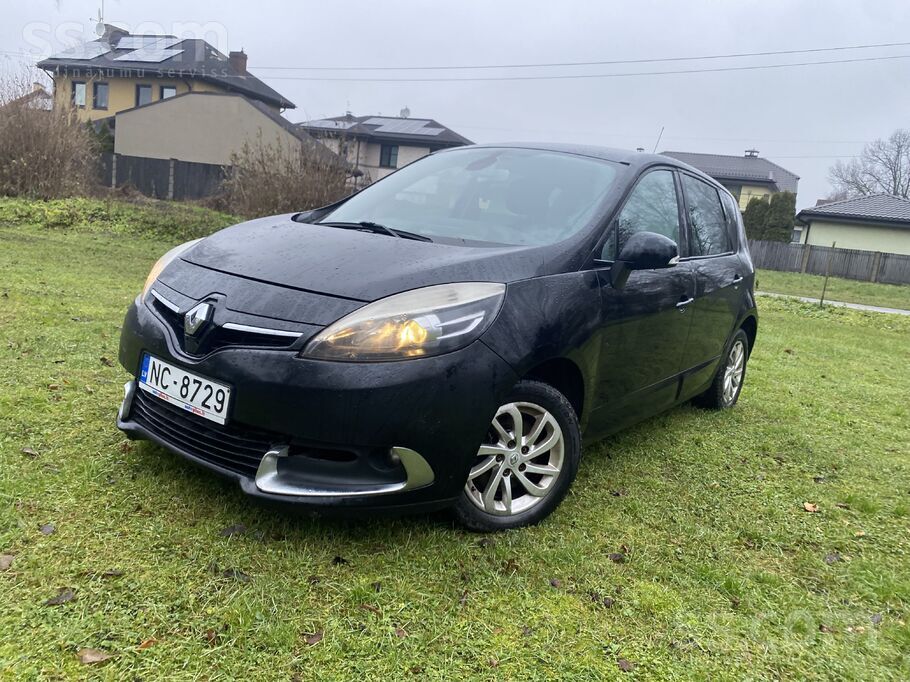 Steidzami. Jauna TA. 
Facelift. Automats. 
D 1.5, 81 kw. 
Navigacija. 
D