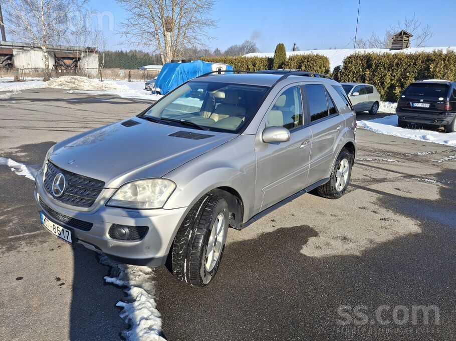 Mercedes Sakarā ar jauna auto iegādi , tirgoju savu veco au