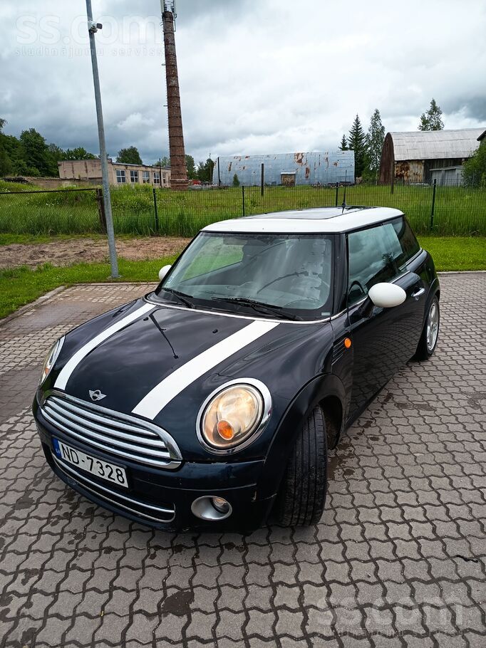 Mini Mini Cooper d (R56) 1.6d 80kw motors. Reālais vidē