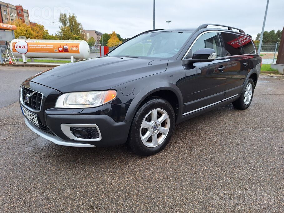 Volvo 4X4 Auto labā stāvoklī nesen no Nīderlandes ar pat