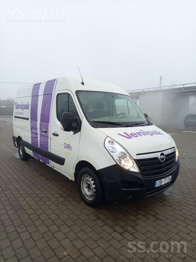 Motors 2, 3 dīzelis ar ķēdes piedziņu, atgāzes 0, 23.Kravas kastes garums 3