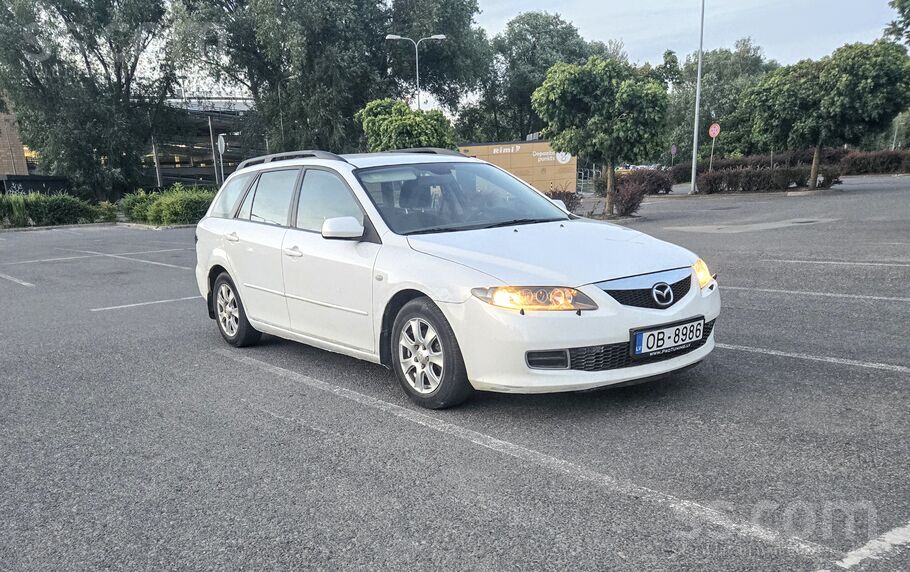 Mazda6 2.0 bensin 108 kw. Kpp-6 sp. manual. 
Borta dators
El. stikli
Jumt