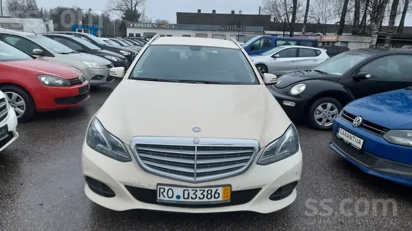 Mercedes Tikko no Vācijas. Ideālā stavokļī. Iespējams līzin