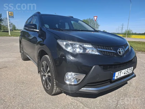 Toyota 4x4 automāts Toyota Rav4 2.2l dīzelis. 110Kw/150Zs