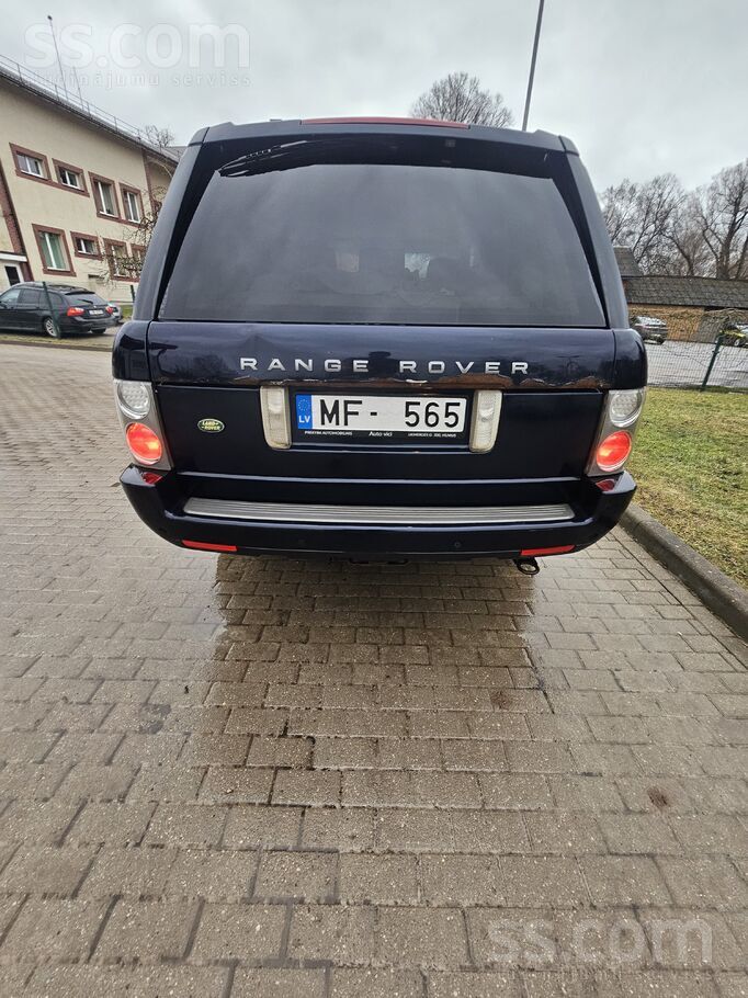 Pārdod Range Rover 3.6Td 
Ir šādi tādi vizuāli defekti, rūsa uz bagāžnieka