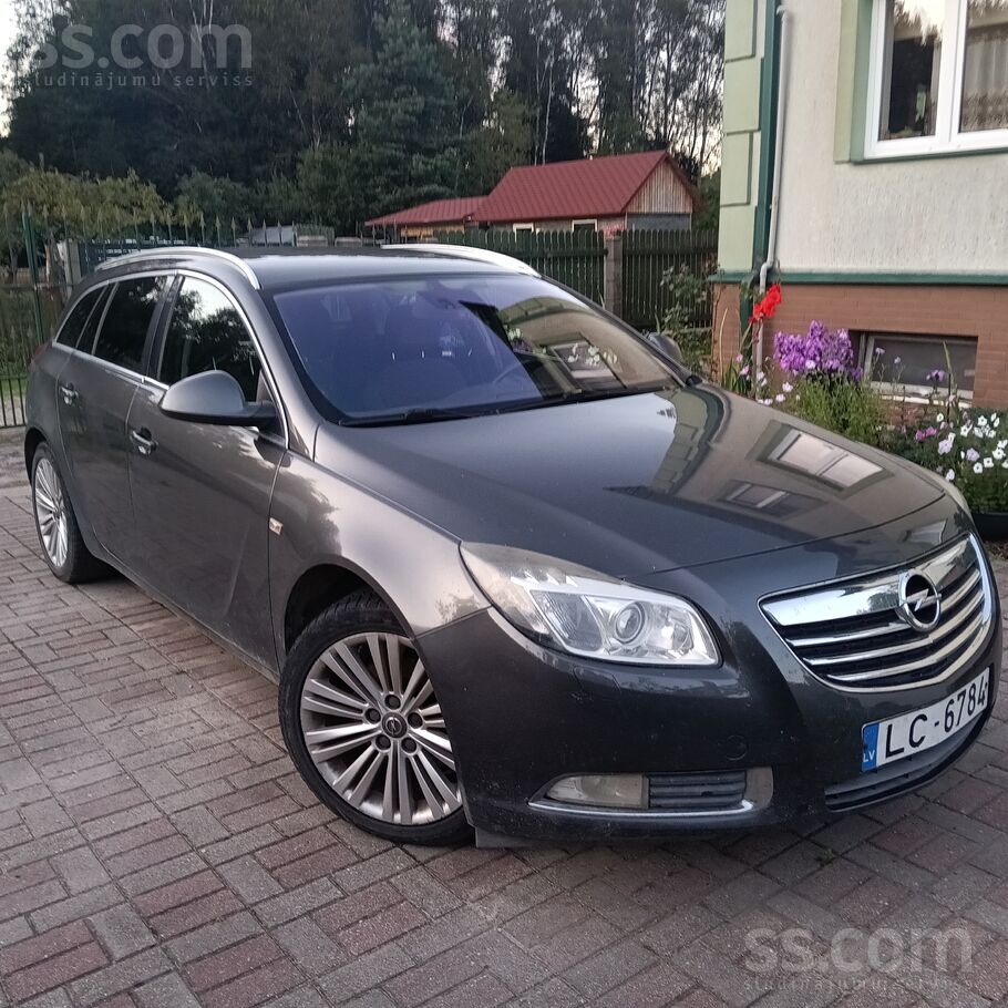 Opel Продам Opel Insignia 2011 118 kw Использовалась ка
