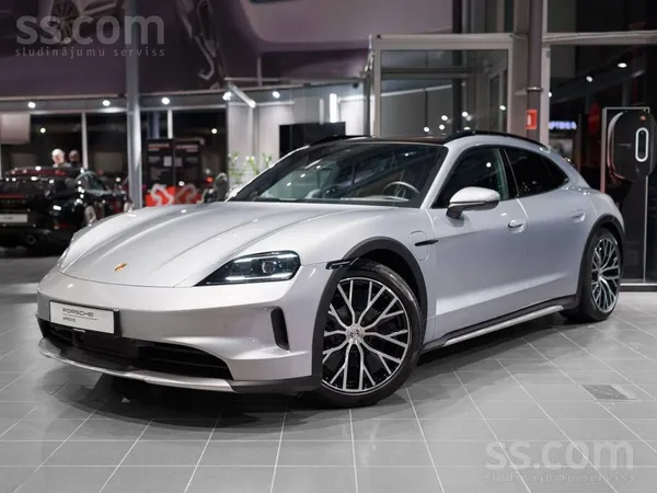 Porsche Taycan 4 Cross Turismo 320kW / 435hp
- Alumīnija jumta reliņi ar