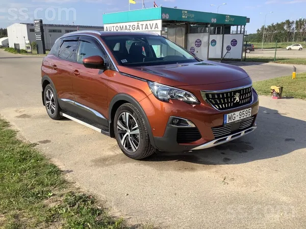 Pārdodu uzticamu auto Peugeot 3008 Allure 1.5 Blue-Hdi ar oriģinālo un pārba