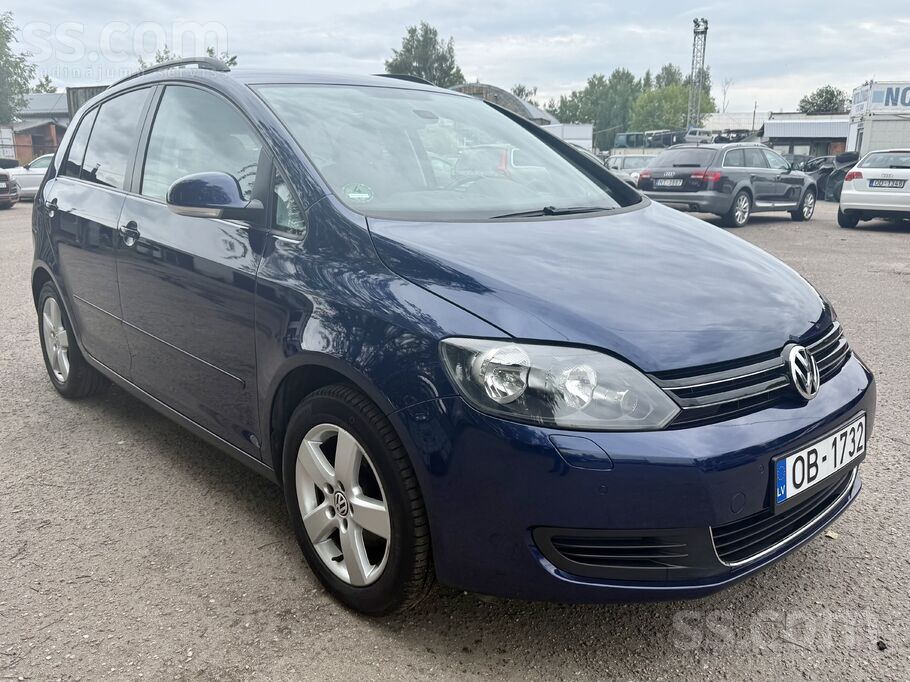 Volkswagen Golf Plus VI 1.2 Tsi 77 kW (105 Zs)
Из Германии.
В идеальном т