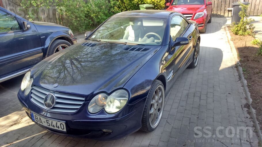 Pārdodu Mercedes w230 SL 6.1Brabus. 
Mersis vizuāli ļoti skaists un sportis