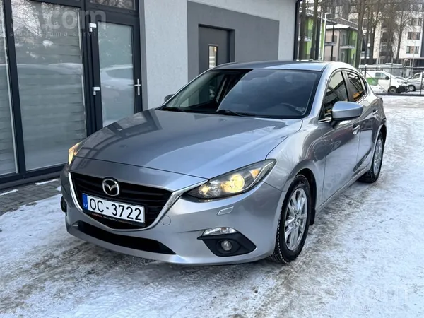 Automāts, 2.0 benzīns 88kw. Aprīkojumā ietilpst tādas opcijas kā Klimatkontr