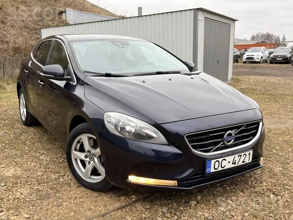 Volvo Tikko ievests Volvo V40 2.0D 120z. s aprīkots ar a