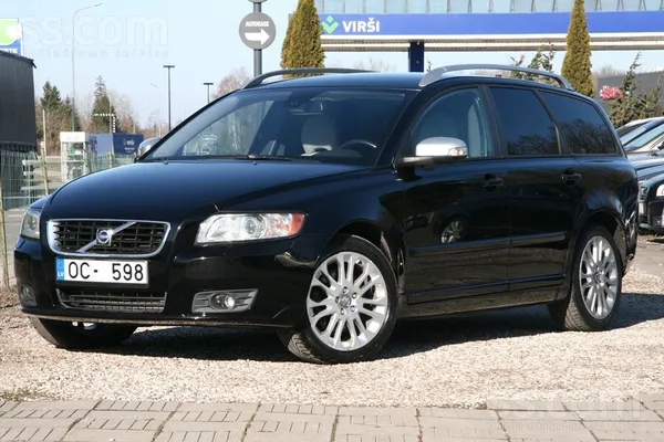 Volvo V50 Momentum, 2.0D 100kw/136zs
