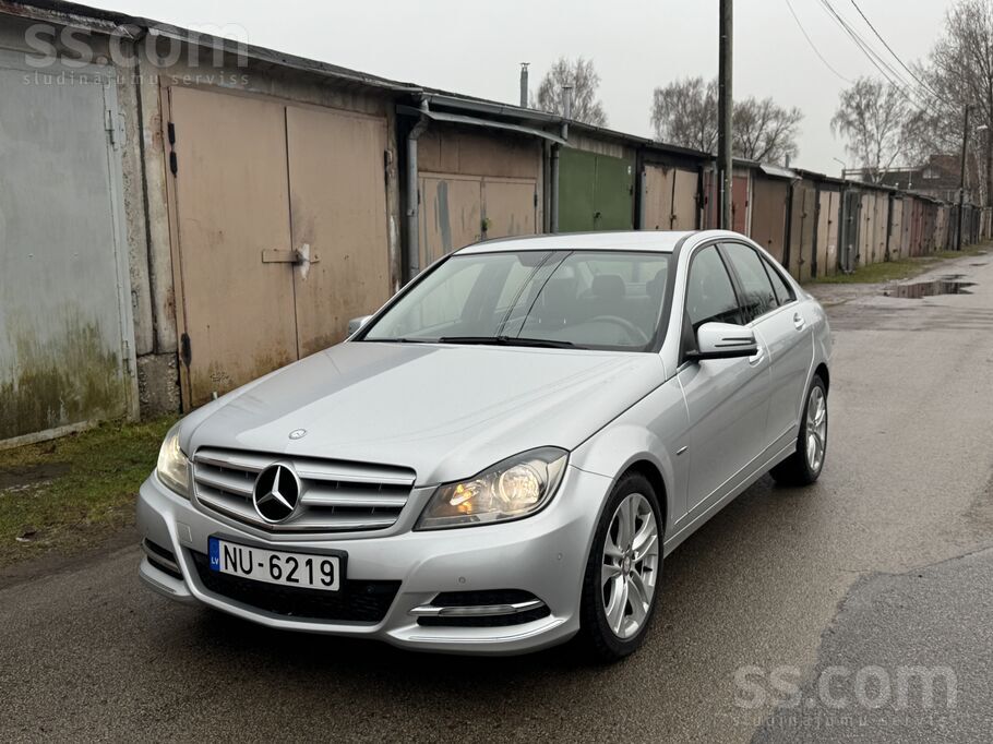 C200, 1.8 benzīns, Automāts.
Auto sakarīgā stāvoklī, tehniskā apskate līdz