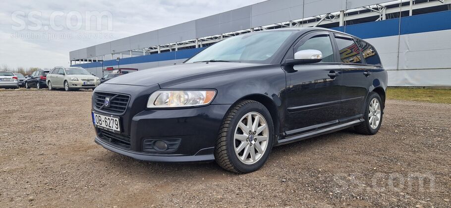 Volvo Volvo V50 2.0 Dīzels 100 kW vai 136 Hp, pirmā reģi
