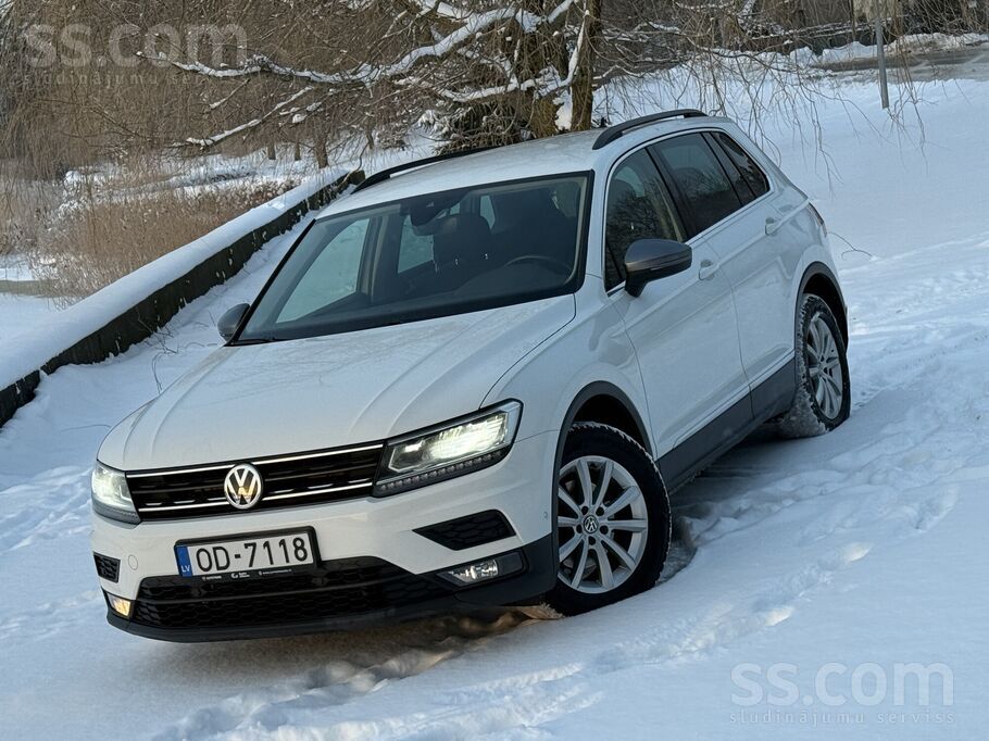 Pardodu VW Tiguan ar 2.0Tdi- 110Kw jauna tipa motoru. Mašina tiko atzita. La