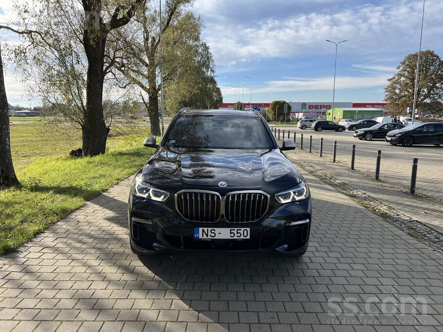 BMW BMW X5 M50i, xDrive pilnpiedziņa, benzīns, 530 ZS,
