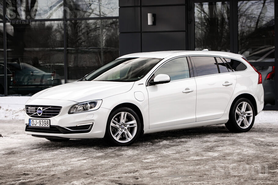 Volvo Plug-In-Hybrid. Volvo V60.D6.Awd. 158Kw